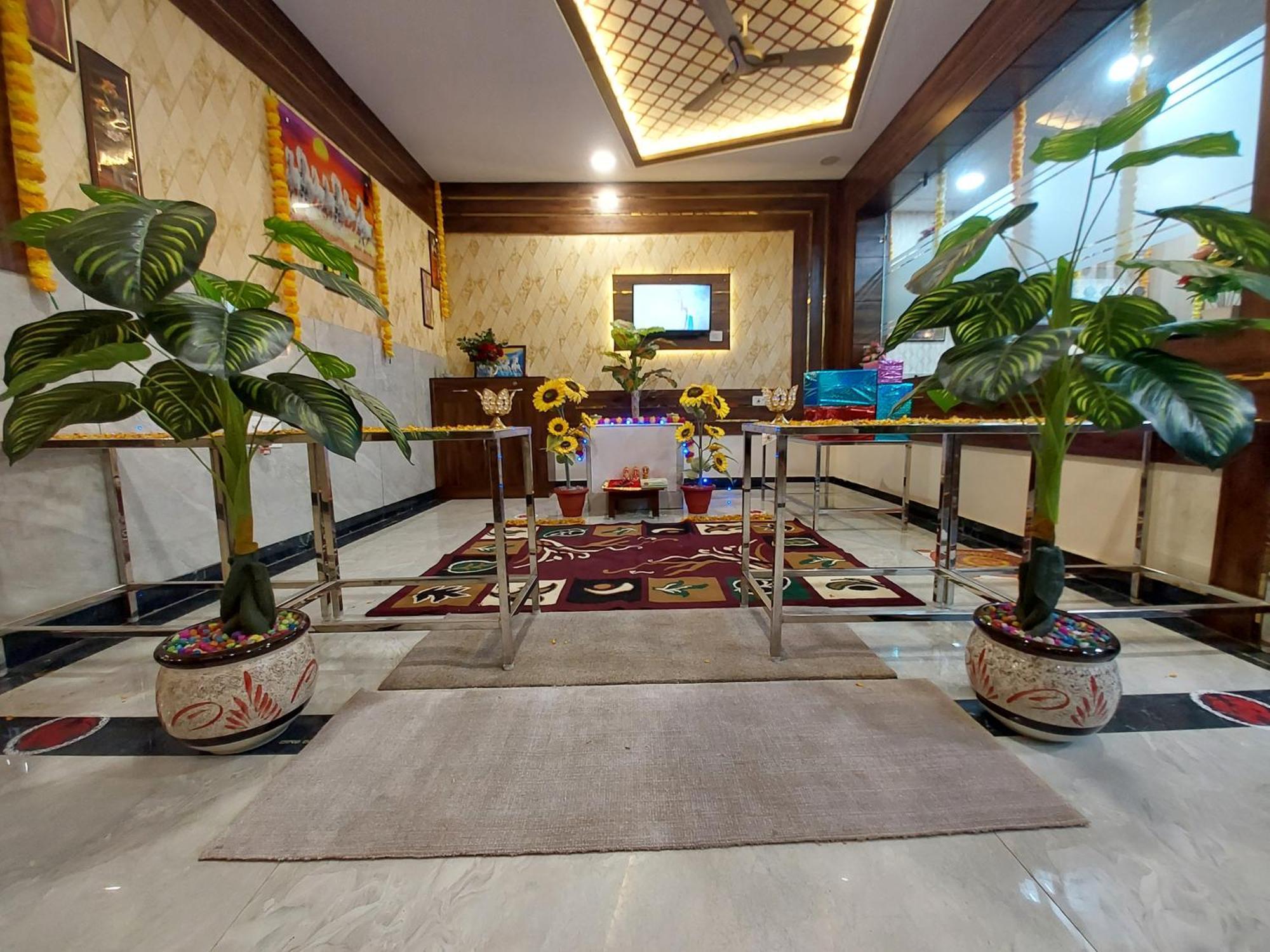 Taj Nice Point Manage By Taj Sunrise Group Agra  Bagian luar foto
