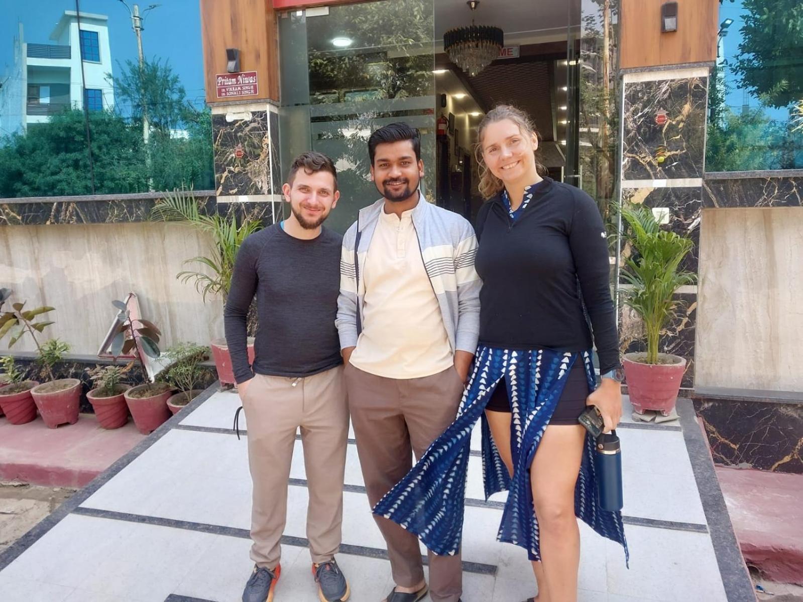 Taj Nice Point Manage By Taj Sunrise Group Agra  Bagian luar foto